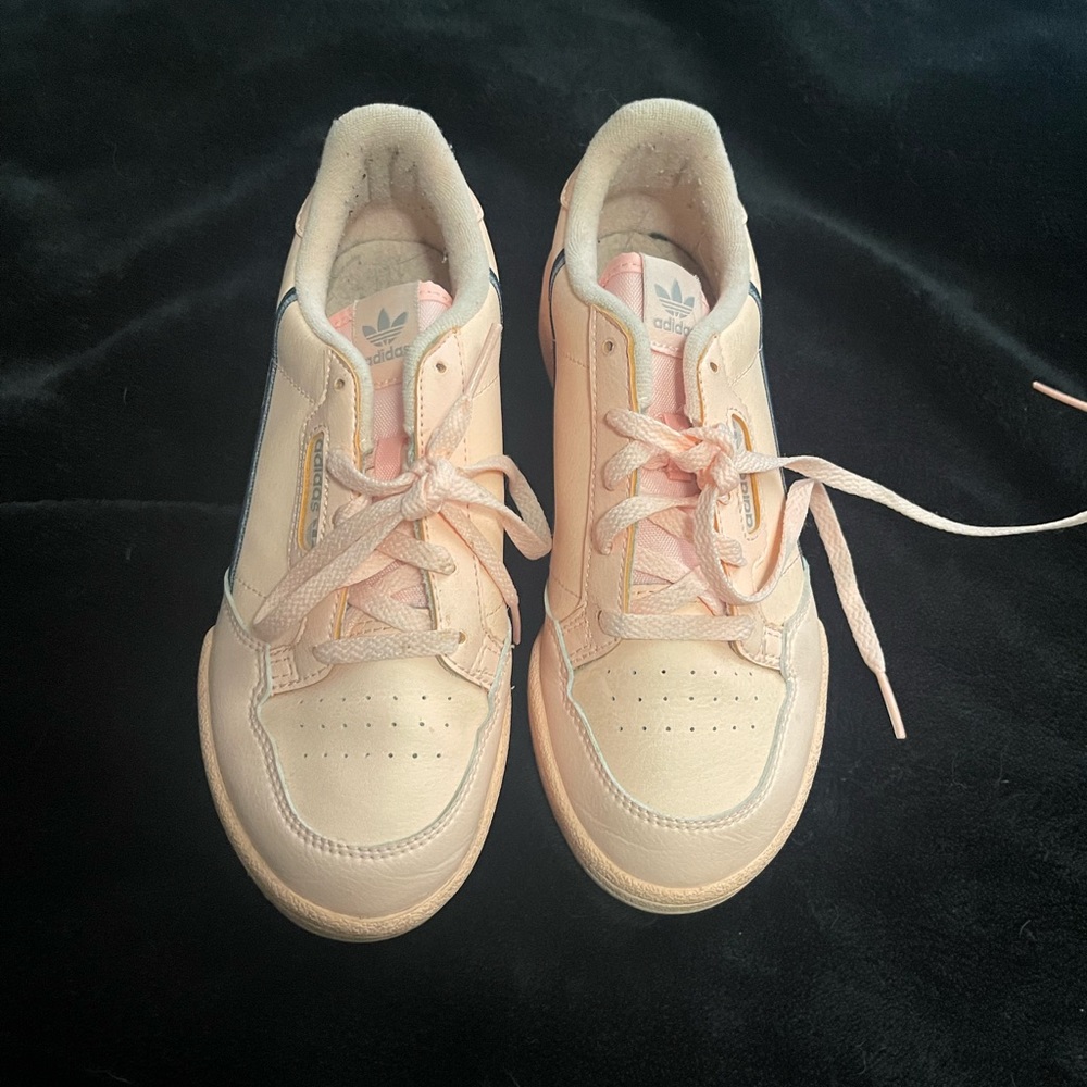 Girls adidas size 3